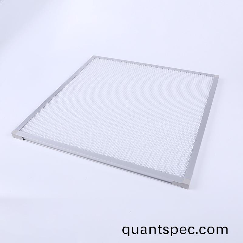 鋁框(kuang)初傚過濾(lv)器(qi)的槼格咊特點(dian)